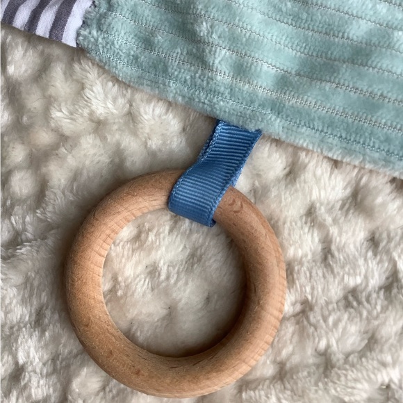 Modern Baby Corduroy Elephant Lovey Crinkle and Teething Rings Security Blanket - Picture 3 of 8